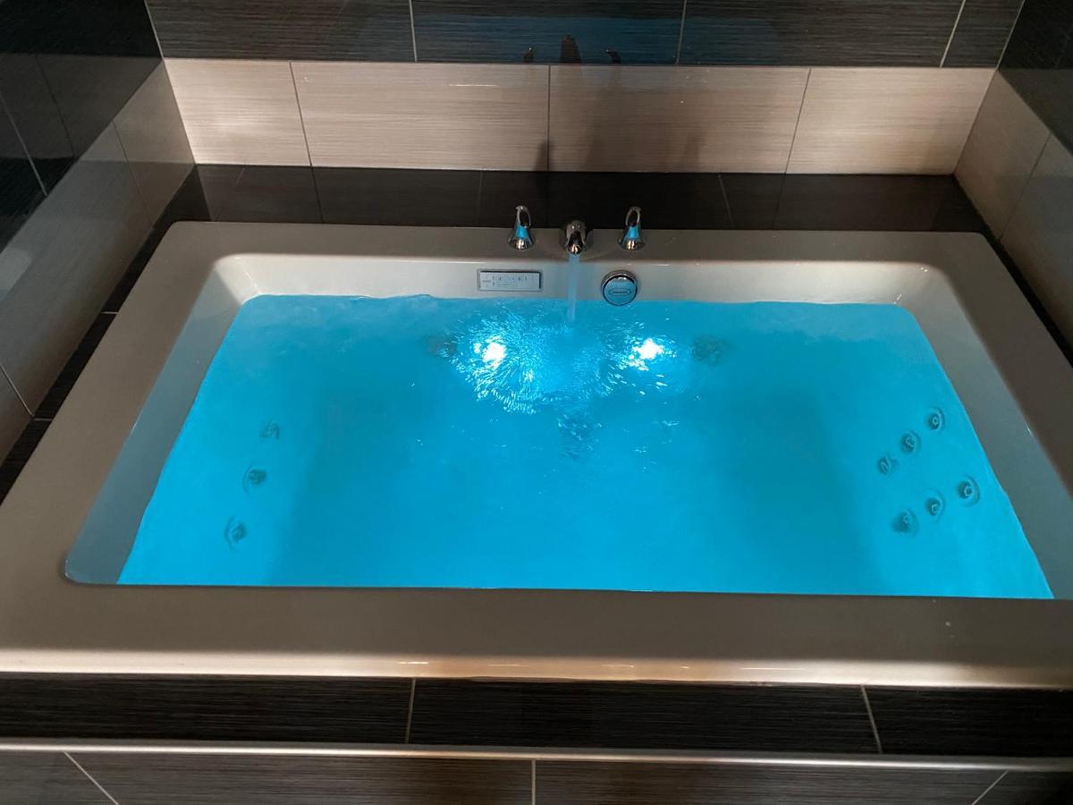 לה פואנטה Budget Inn מראה חיצוני תמונה